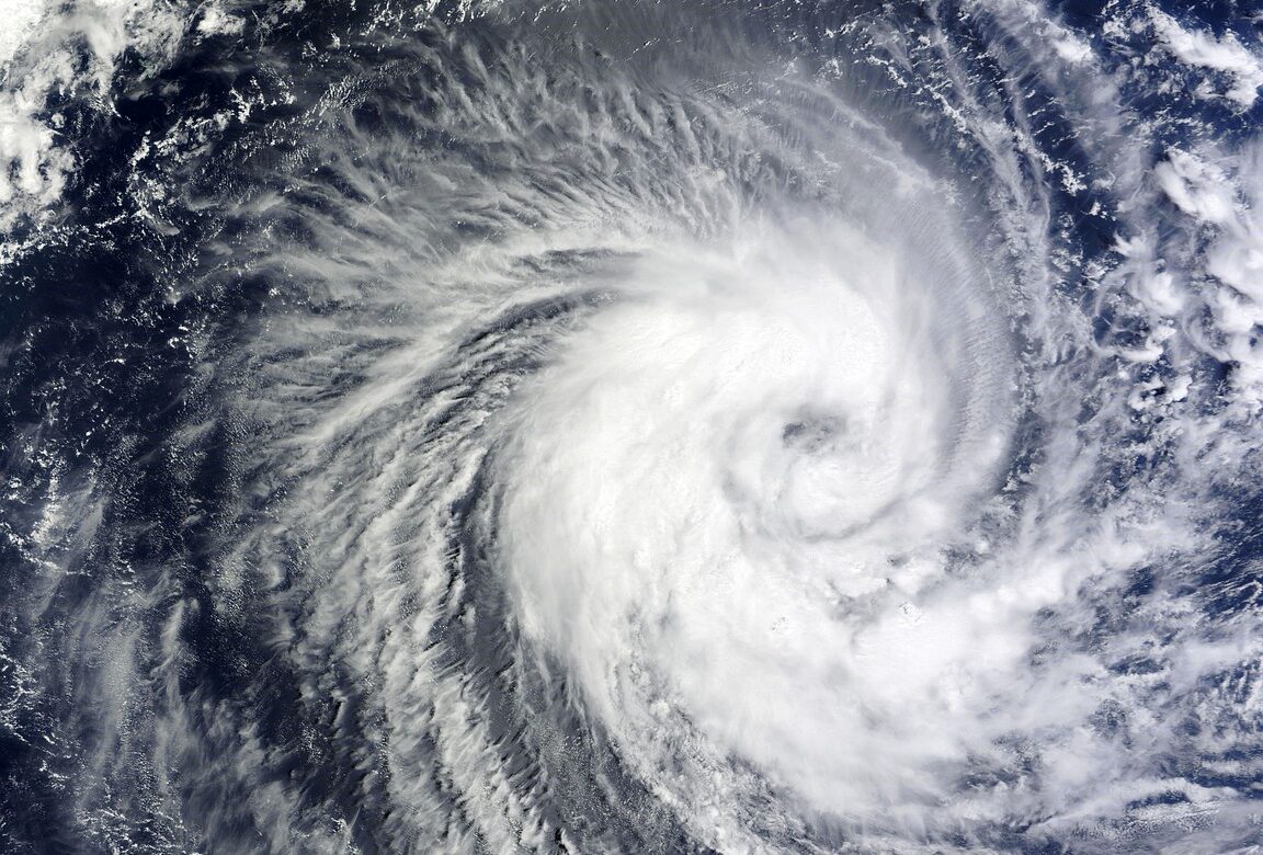 ～台風10号に伴う営業について～